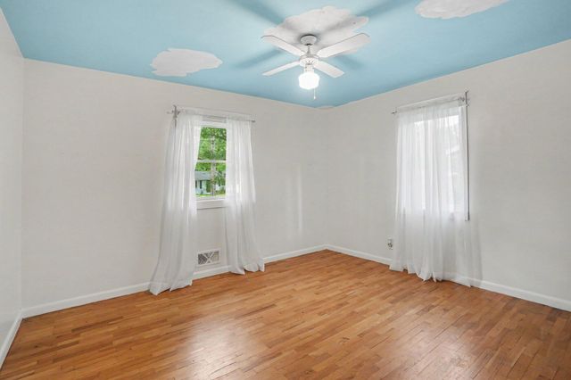 2591 142nd Avenue, Holland, MI 49424