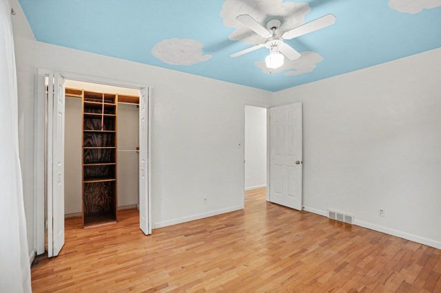 2591 142nd Avenue, Holland, MI 49424