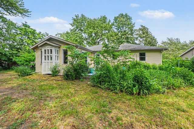 2591 142nd Avenue, Holland, MI 49424