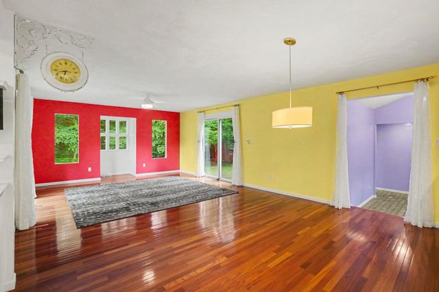 2591 142nd Avenue, Holland, MI 49424