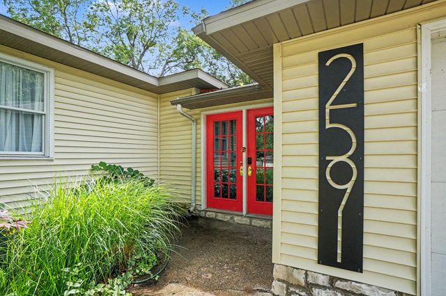 2591 142nd Avenue, Holland, MI 49424