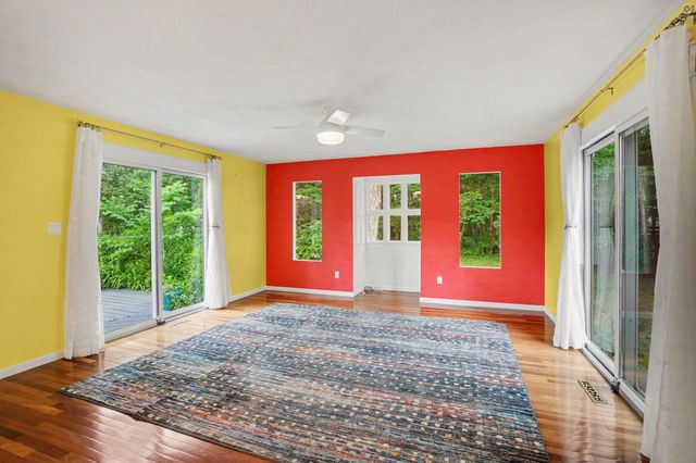 2591 142nd Avenue, Holland, MI 49424