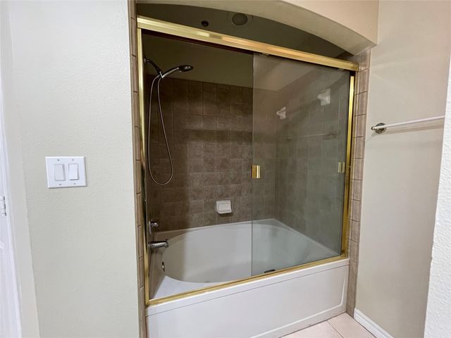2400 Mccue Road 430, Houston, TX 77056