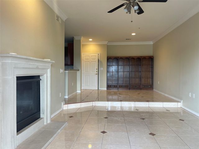 2400 Mccue Road 430, Houston, TX 77056