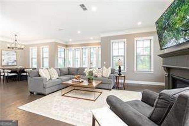 3900 Danube Lane, Atlanta, GA 30339