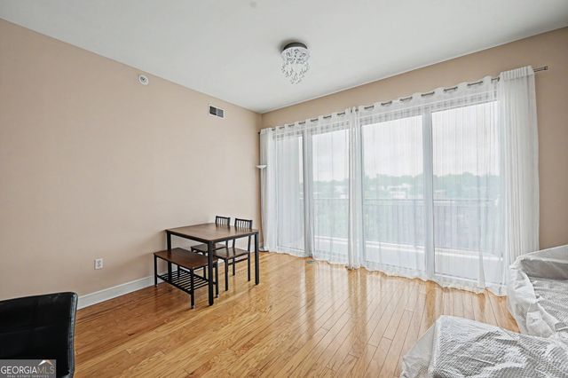222 12th Street NE 905, Atlanta, GA 30309