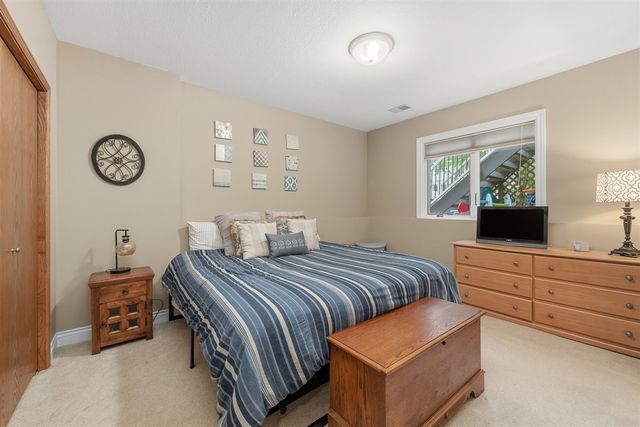 7808 Ashton Woods Drive, Portage, MI 49024