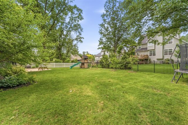 7808 Ashton Woods Drive, Portage, MI 49024