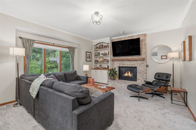 7808 Ashton Woods Drive, Portage, MI 49024