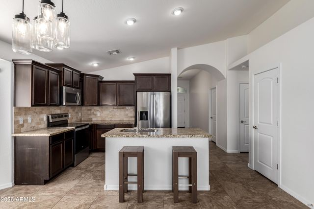 5623 S 27th Drive, Phoenix, AZ 85041