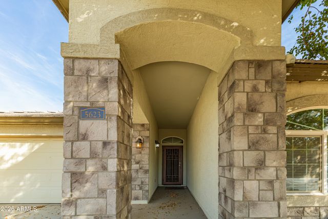 5623 S 27th Drive, Phoenix, AZ 85041