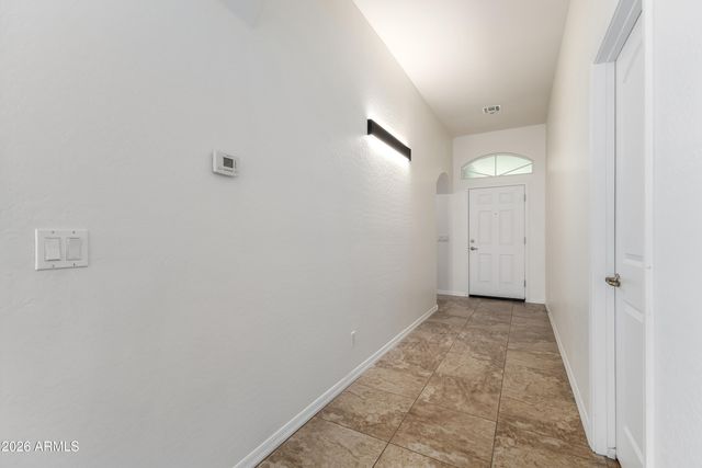 5623 S 27th Drive, Phoenix, AZ 85041