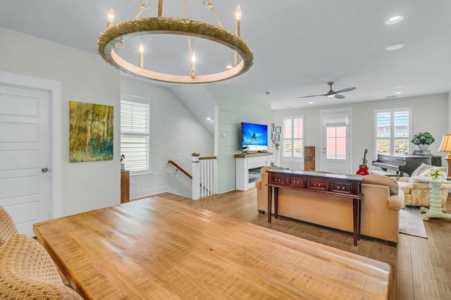 1641 Indy Drive, North Charleston, SC 29405