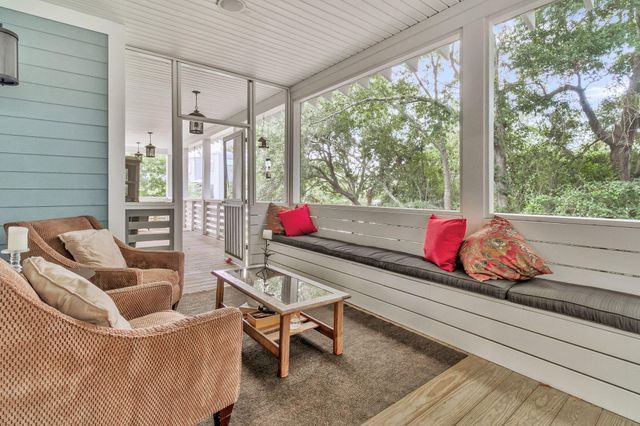 1641 Indy Drive, North Charleston, SC 29405