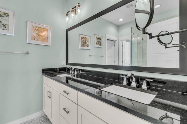 1641 Indy Drive, North Charleston, SC 29405