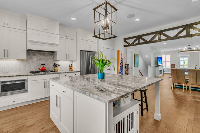 1641 Indy Drive, North Charleston, SC 29405