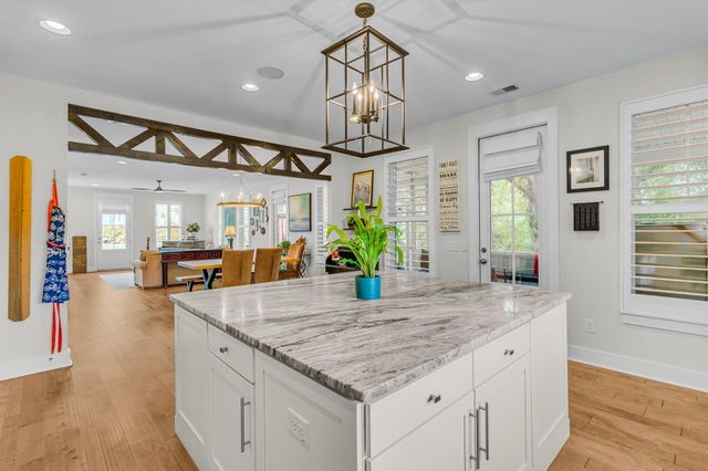 1641 Indy Drive, North Charleston, SC 29405