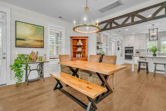 1641 Indy Drive, North Charleston, SC 29405