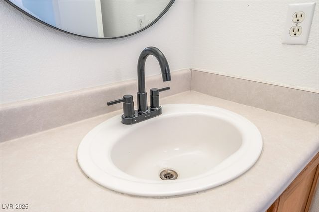 3506 Gold Sluice Avenue, North Las Vegas, NV 89032