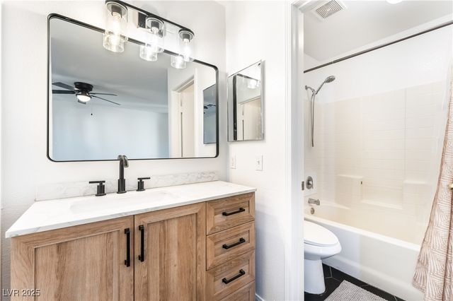 3506 Gold Sluice Avenue, North Las Vegas, NV 89032