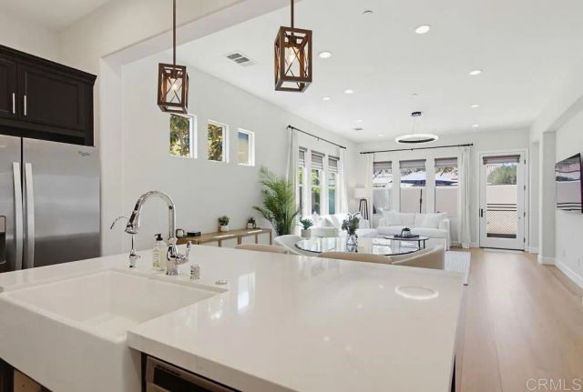 7875 Lusardi Creek Lane, San Diego, CA 92127