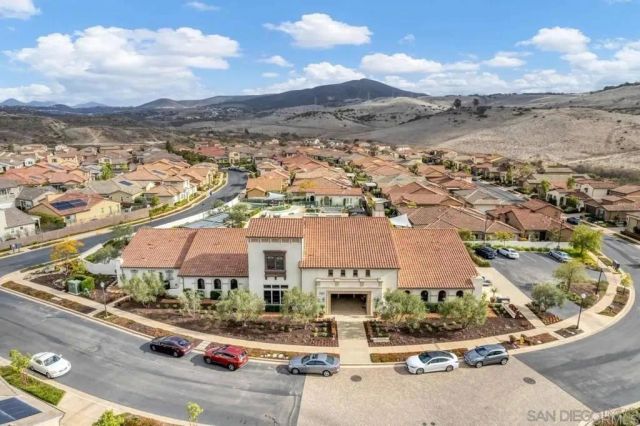 7875 Lusardi Creek Lane, San Diego, CA 92127