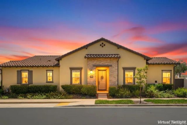 7875 Lusardi Creek Lane, San Diego, CA 92127