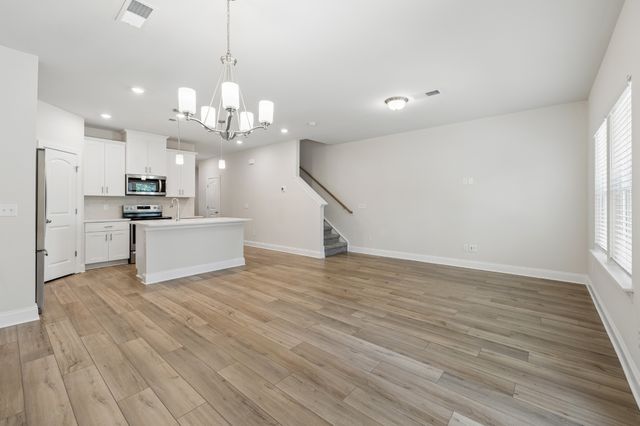 1738 Tahoma Dr, Lebanon, TN 37087