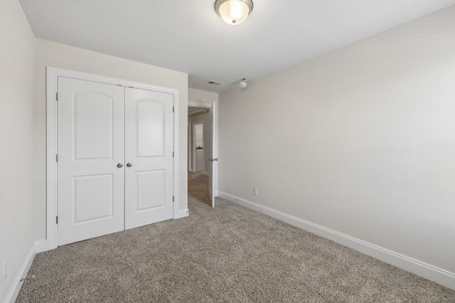 1738 Tahoma Dr, Lebanon, TN 37087