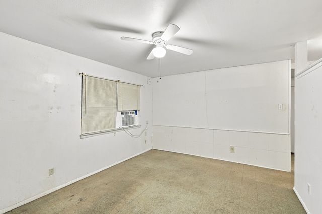 647 Power Drive, Duncanville, TX 75116