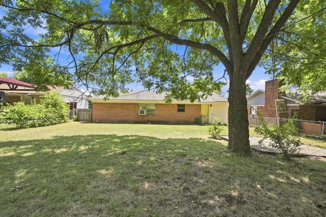 647 Power Drive, Duncanville, TX 75116