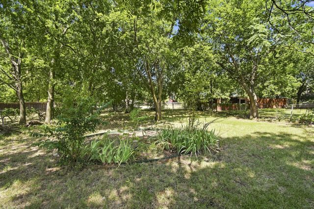 647 Power Drive, Duncanville, TX 75116