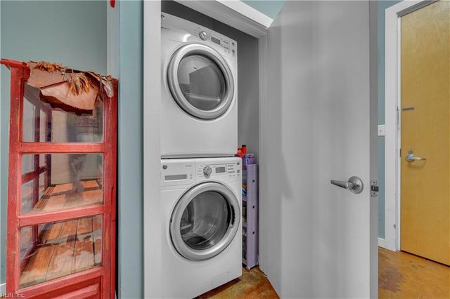 415 Saint Pauls Blvd Unit 709, Norfolk, VA 23510