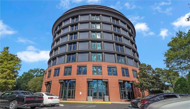 415 Saint Pauls Blvd Unit 709, Norfolk, VA 23510