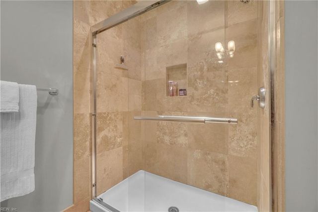 415 Saint Pauls Blvd Unit 709, Norfolk, VA 23510