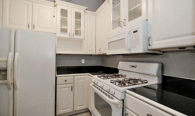 3111 Oak Rock Circle, Spring, TX 77373