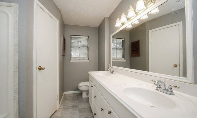 3111 Oak Rock Circle, Spring, TX 77373