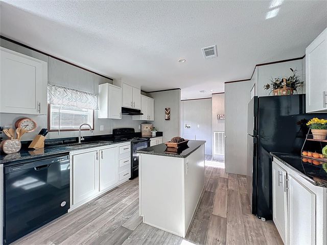 8561 NW 13TH COURT, Ocala, FL 34475