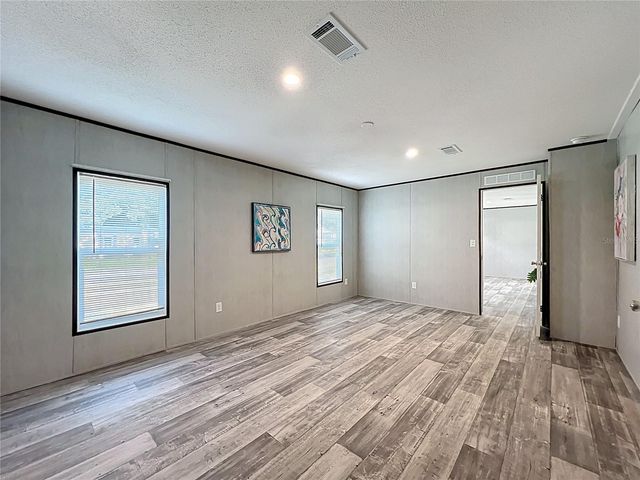 8561 NW 13TH COURT, Ocala, FL 34475