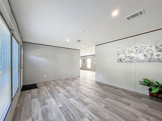 8561 NW 13TH COURT, Ocala, FL 34475