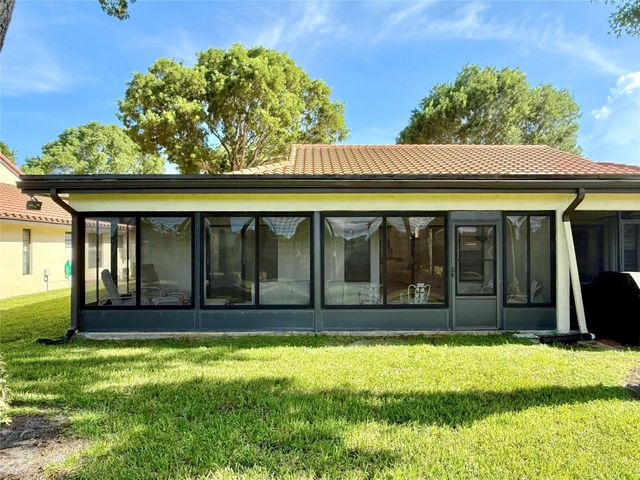 5869 Sunswept Ln B, Boynton Beach, FL 33437