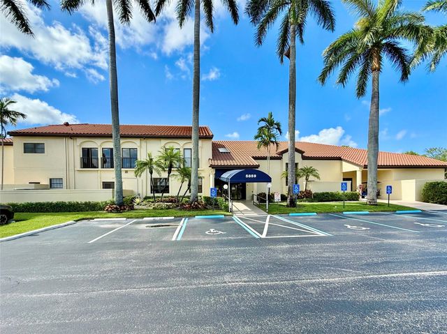 5869 Sunswept Ln B, Boynton Beach, FL 33437