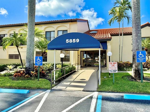 5869 Sunswept Ln B, Boynton Beach, FL 33437