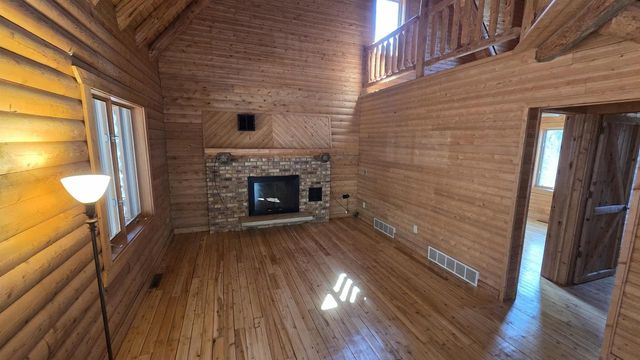 8550 N 5th Avenue, Westfield, WI 53964