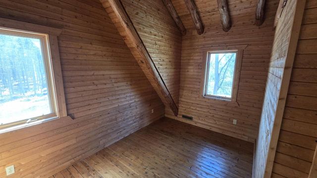 8550 N 5th Avenue, Westfield, WI 53964