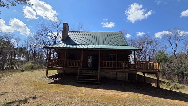8550 N 5th Avenue, Westfield, WI 53964