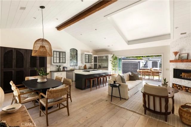 2620 Riverside Drive, Costa Mesa, CA 92627