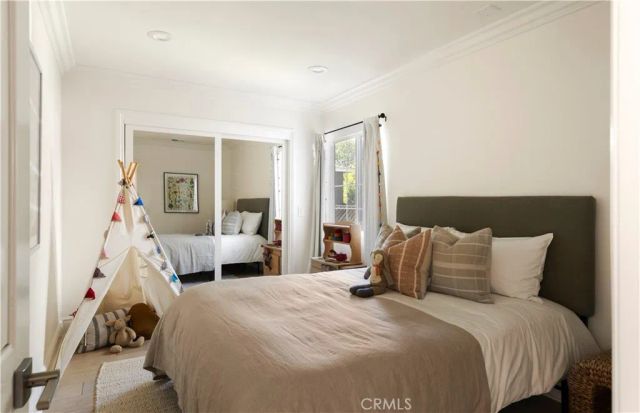 2620 Riverside Drive, Costa Mesa, CA 92627