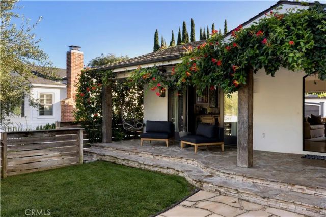 2620 Riverside Drive, Costa Mesa, CA 92627