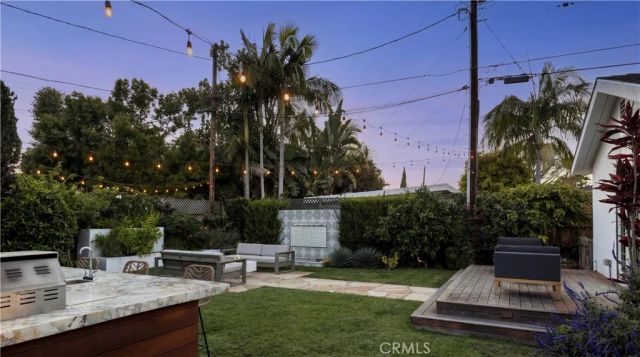 2620 Riverside Drive, Costa Mesa, CA 92627